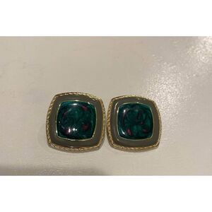 Chunky Square Enamel Earrings – Dark Pink with Green Swirl, Gold-Tone, Pierced